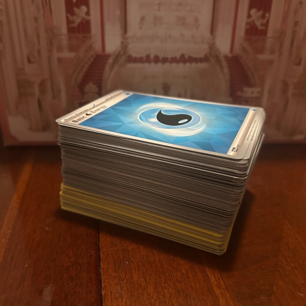 Pokemon TCG 200 Energy Card Bulk Lot Near Mint